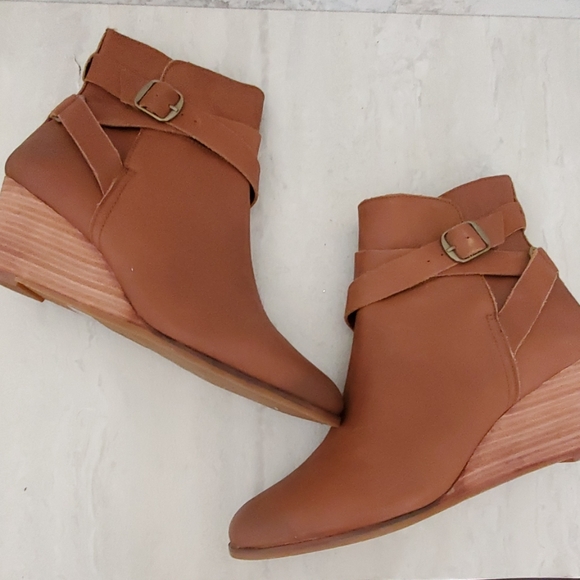 Lucky Brand Shoes - Lucky Brand Ginnie wedge  brown bootie ankle boot